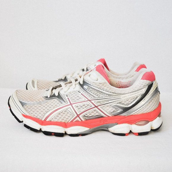 Asics Gel-Cumulus 14 Pink & Silver Sneakers - Picture 3 of 12